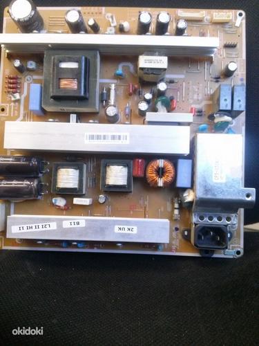 Телевизор Samsung PS50C450B1W, PS50C433A4W по блокам (фото #3)