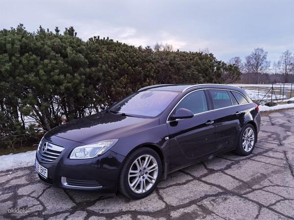 Opel Insignia Sports Tourer Cosmo 2.0d 118kw (foto #1)