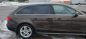 Audi a4 quattro (3 фото из 9)