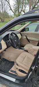 BMW X3 3.0i varuosadeks (2 foto / 10)