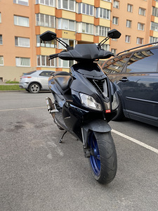 Aprillia sr50 factory 50cc 4kw 2006 (4 foto / 7)