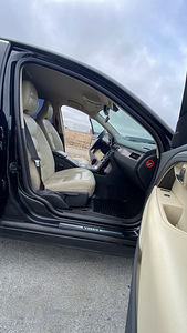Volvo s80 D5 2.4 136kw 2006 automaat (9 foto / 14)