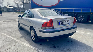 Volvo s60 2002 manual (4 foto / 9)