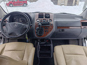 Mercedes v-class (6 foto / 10)