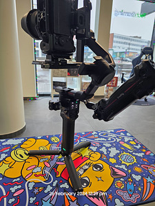 DJI RONIN RS3 PRO COMBO (2 foto / 2)