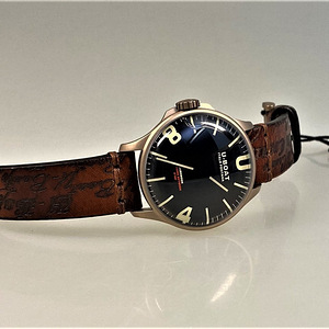U-Boat Darkmoon - ainulaadne kell (3 foto / 10)
