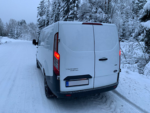 Vahetus võimalusega Ford Transit Custom LONG 2014 2.2 92kw (3 foto / 7)