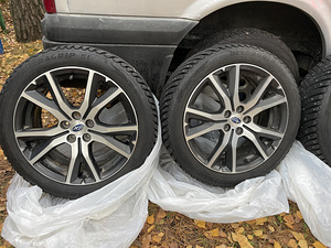 Оригинальные диски Subaru 205/50R17 + зимние шины (1 фото из 7)