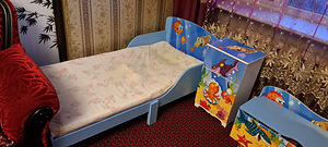 Комплект детской мебели.