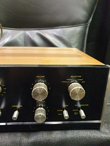SANSUI AV - 555A стерео амплифиер. (3 фото из 5)