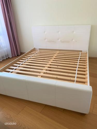 Кровать 180 x 200 (фото #2)