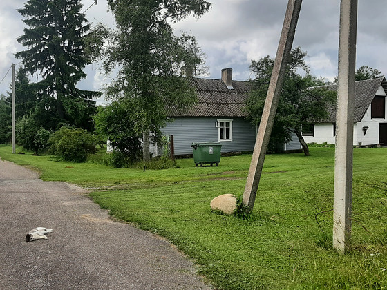 Saarekivi, Kohtla-Uueküla, Toila vald, Ida-Virumaa