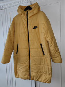 Nike talvemantel M (1 foto / 3)