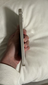 iPhone 12 128 ГБ (3 фото из 9)