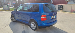 Volkswagen touran 1.9 tdi (5 foto / 6)