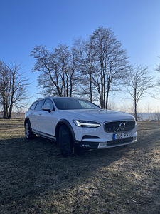 VOLVO V90 cross country (4 foto / 11)