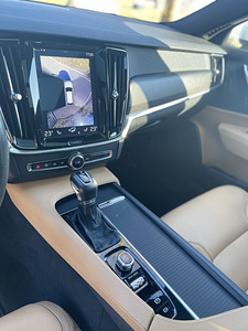 VOLVO V90 cross country (7 foto / 11)