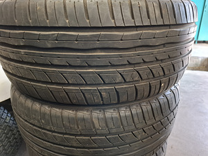 Шины 225 45 17 (2 фото из 3)
