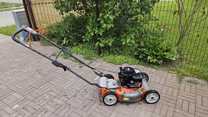 Muruniiduk Husqvarna iseliikuv (2 foto / 4)