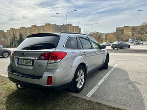 Subaru Outback 2014 2.0 110kw (6 foto / 9)