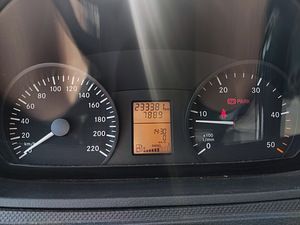 MERCEDES-BENZ VITO (8 foto / 15)