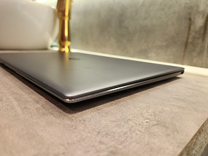 Huawei Matebook X Pro, i7 16 \ 512 (7 foto / 8)