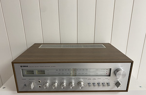 Винтажный Yamaha CR-600 натуральный звук (3 фото из 6)