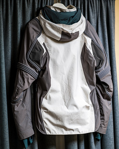 Dainese kerge motojope suurus L (2 foto / 3)
