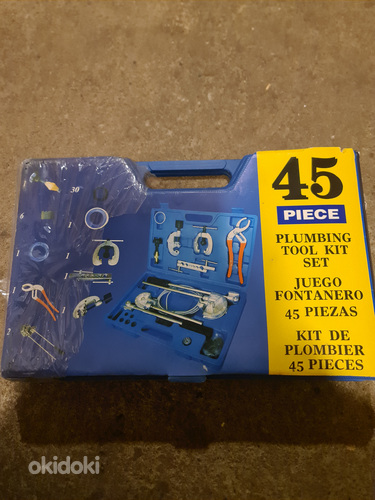 Sanitaartehnika komplekt.