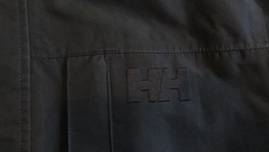 Helly Hanseni meeste talve parka suurusele L (3 foto / 10)