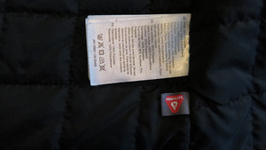 Helly Hanseni meeste talve parka suurusele L (8 foto / 10)
