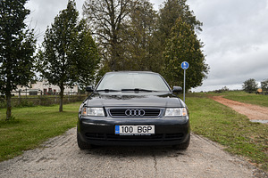 Audi A3 1.6 74kW (5 foto / 10)
