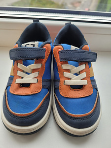 Laste kingad s 26 (1 foto / 4)