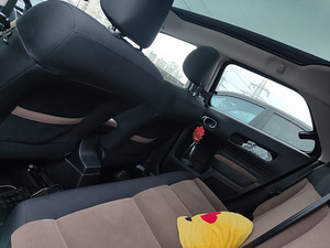 Citroen Cactus c4 2017 Shaine (14 foto / 14)
