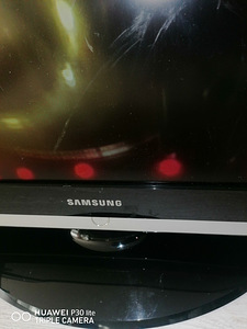 Телевизор samsung (2 фото из 3)