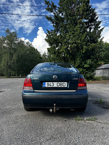 Volkswagen Bora (2 foto / 8)
