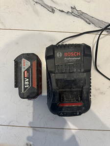 Bosch laadija ja akum