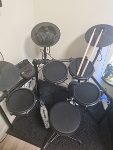Elektrooniline trummikomplekt ALESIS NITRO MESH KIT (3 foto / 4)