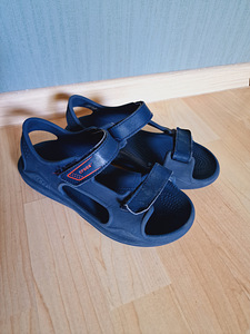 Crocs j3 sandaalid (1 foto / 3)