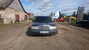 Мерседес-Бенц 300 Д 1992г. 3.0D 83кВт (1 фото из 15)