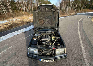 Mercedes-Benz 300 Turbo 3.0 R6 OM 603 D 30 A 108kW (11 foto / 15)