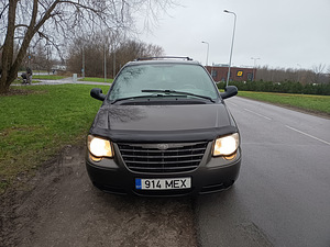 Chrysler grand voyager 2.8 110kW (5 foto / 12)