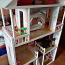 Деревянный четырехэтажный кукольный домик kidKraft с мебелью (фото #2)