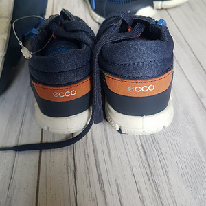 Ecco (2 foto / 3)