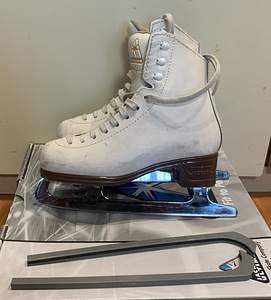 Jackson mystique 1C uisud (3 foto / 5)