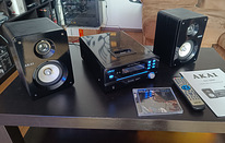 AKAI QX-6000 CD, MP3, FM-raadio, IPod dock