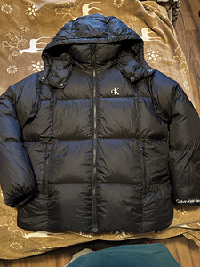 Calvin Klein jope S (1 foto / 5)