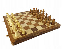 Шахматы (деревянные) 40x40 см