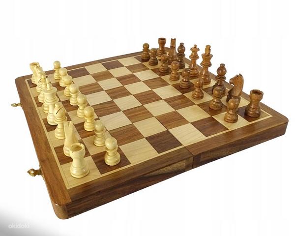 Шахматы (деревянные) 40x40 см (фото #1)