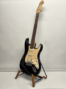 Fender stratocaster Indonesia 2016 (1 foto / 4)